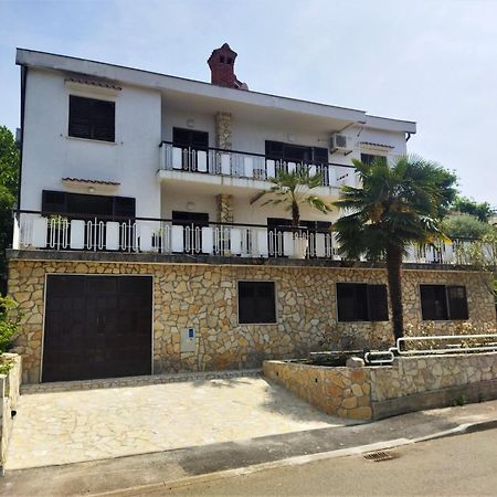 Apartments Martina นยีวีเซ ภายนอก รูปภาพ